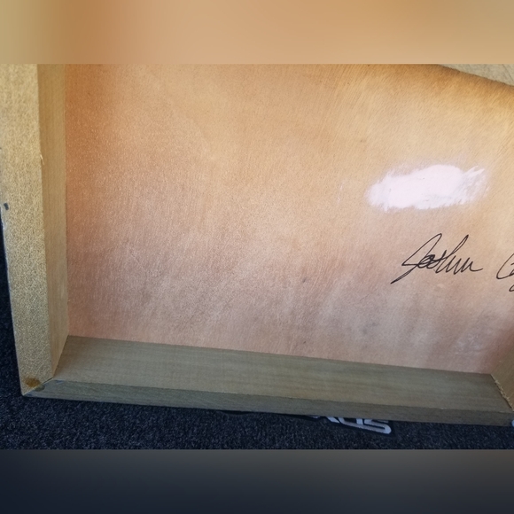 JOSHUA CLAY "The Secrets We Keep", Acrylic on wood original painting 10" x 15" - Picture 11 of 13